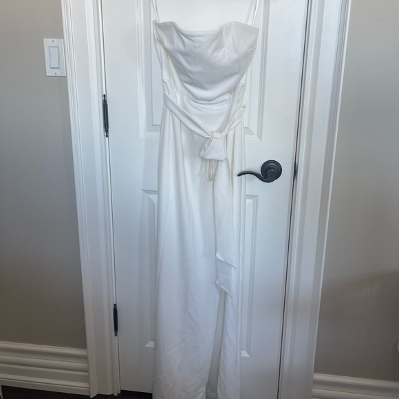 NWT Samantha Rose Women’s Christoph Dress in White - Picture 7 of 7